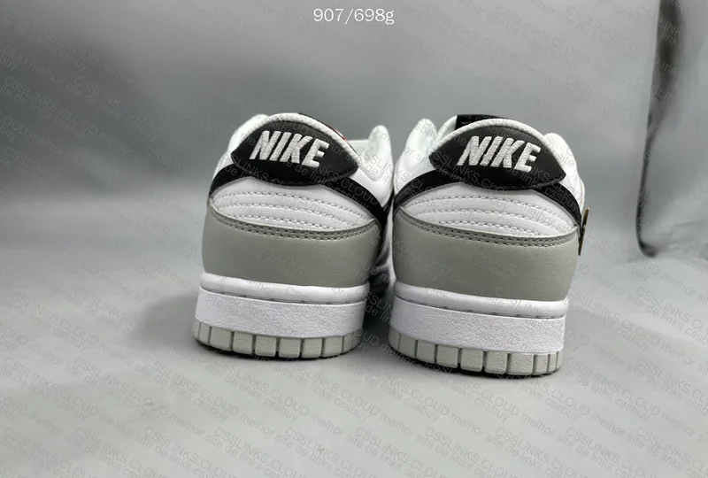Dunk Lottery Grey 3