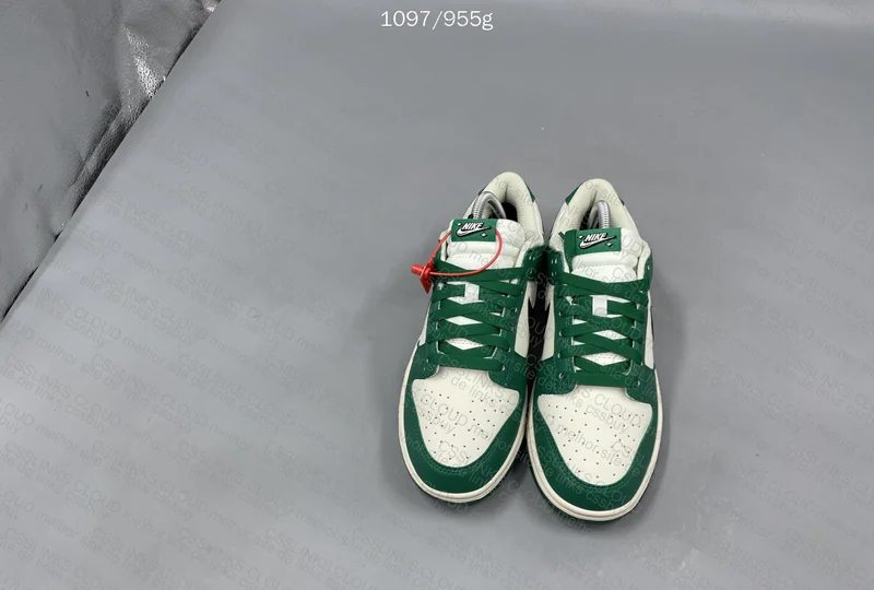 Dunk Lottery Green