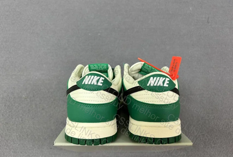 Dunk lottery green 3