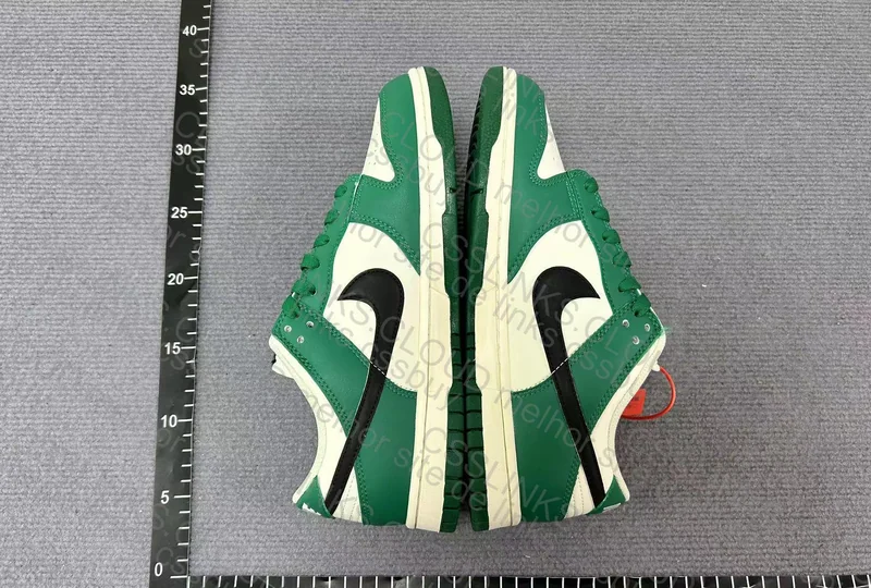 Dunk lottery green 4