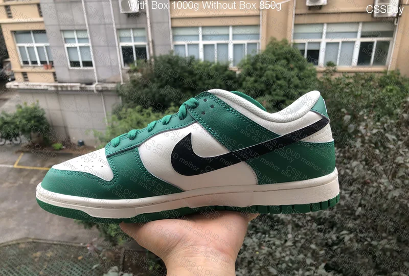 dunk lottery green VT 4