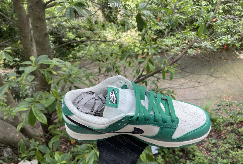 Dunk Lottery Green VT (Natural Light Photos) 2