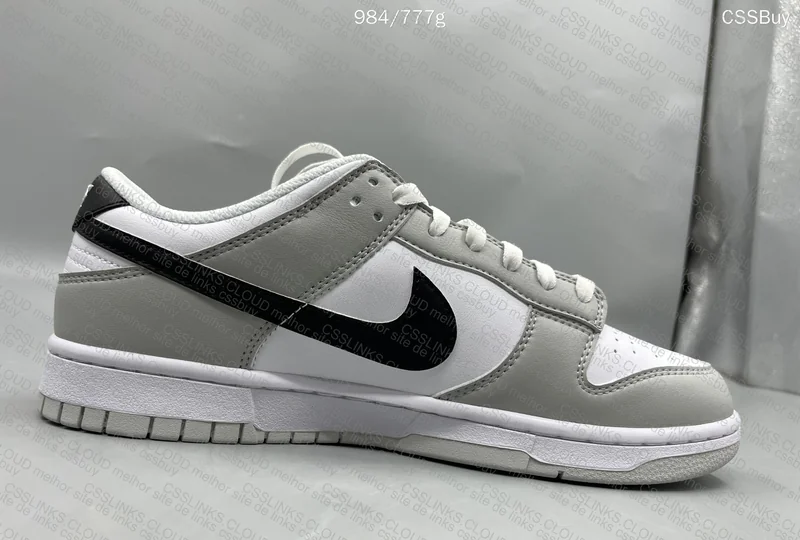 Dunk Lottery Grey 4
