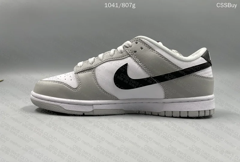 Dunk lottery grey 7