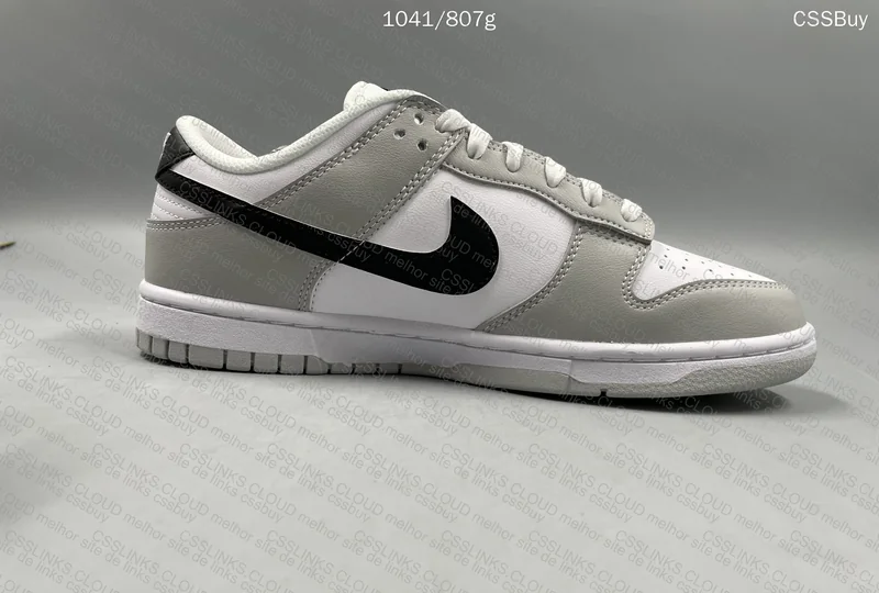 Dunk lottery grey 3