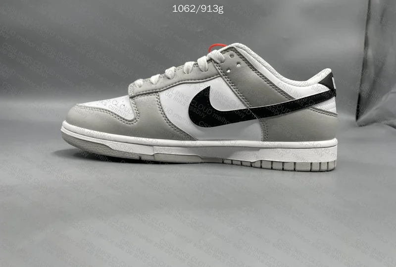Dunk Lottery Grey 4