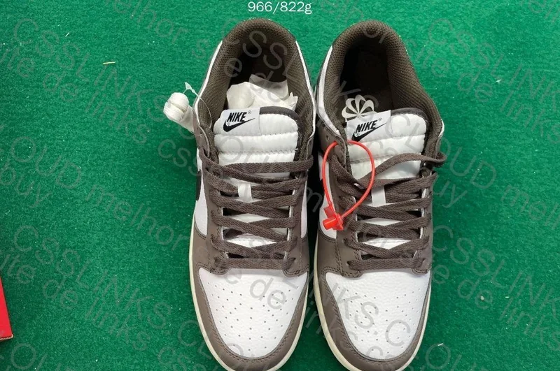 Dunk Low Baroque Brown