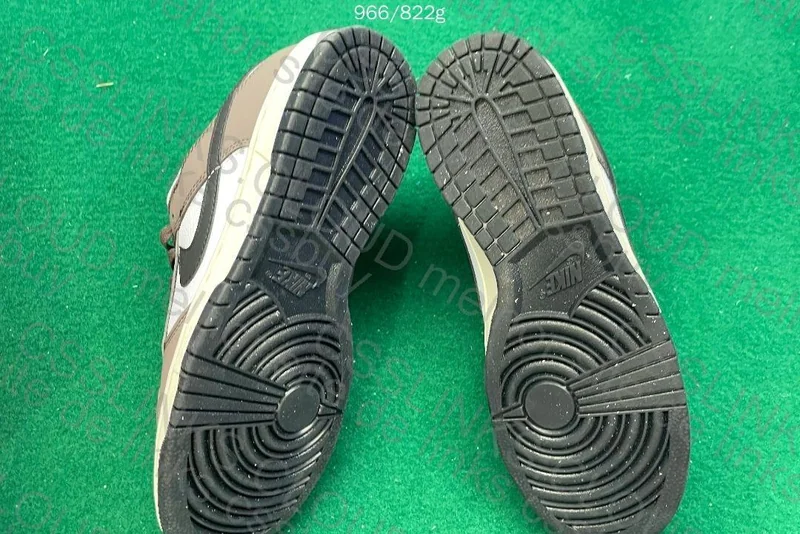 Dunk Low Baroque Brown 6