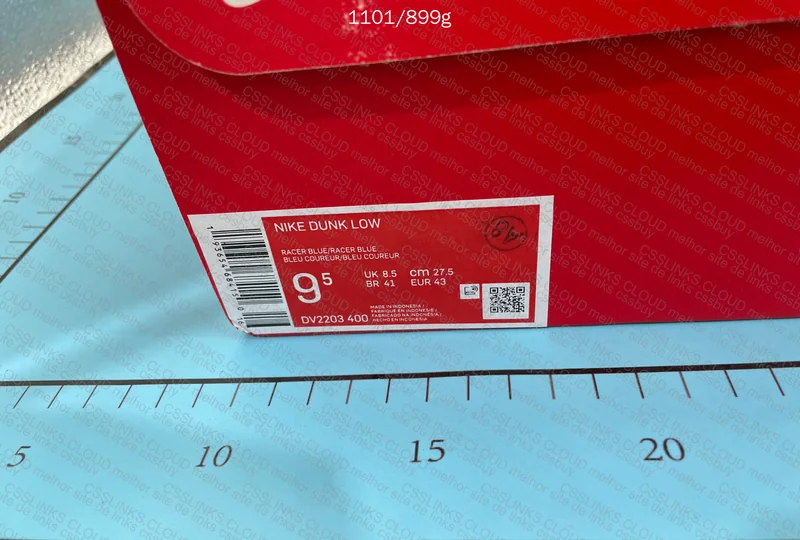 Dunk Low Blind Box - Jackie Robinson 10