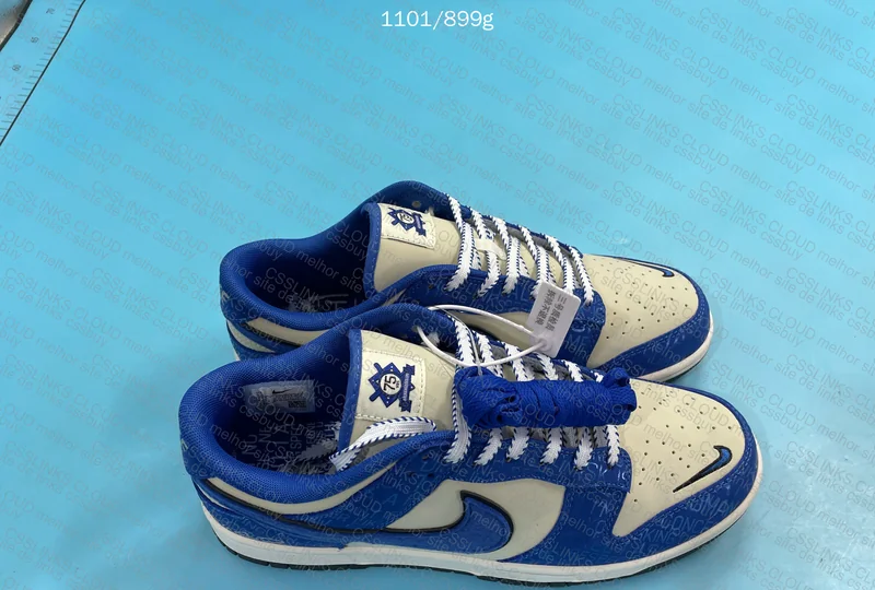Dunk Low Blind Box - Jackie Robinson 2