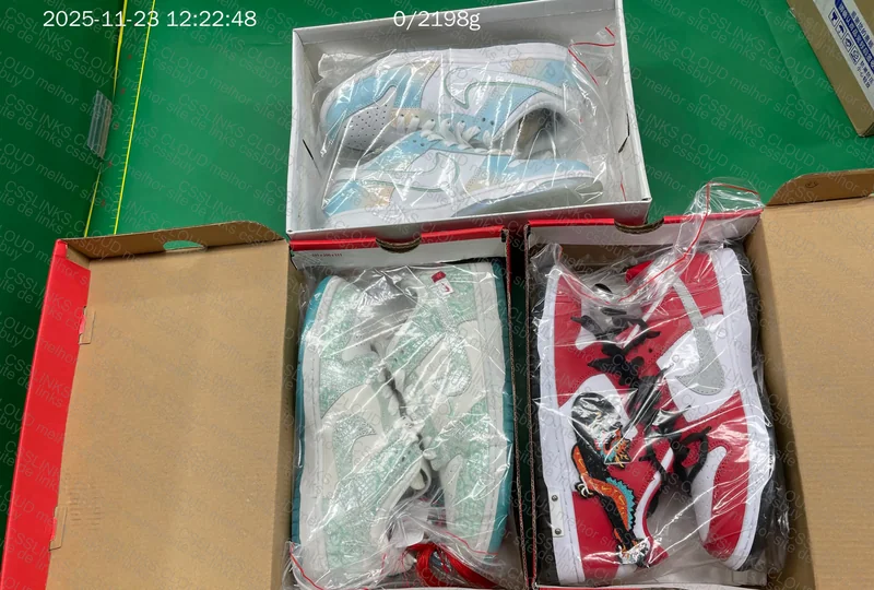 Dunk Low (Blind Box)