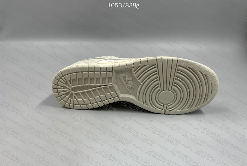 Dunk Low Bone White