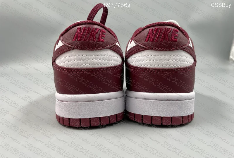 Dunk Low Bordeaux