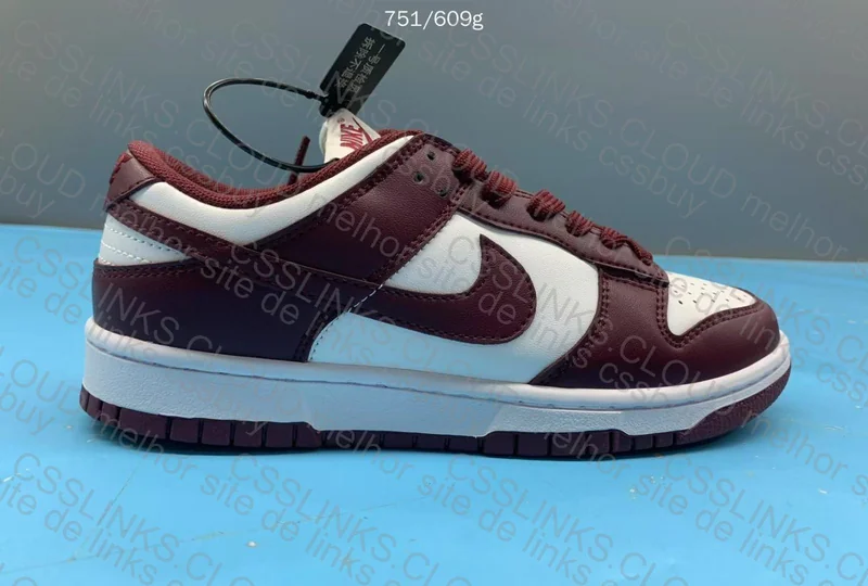 dunk low bordeaux 8
