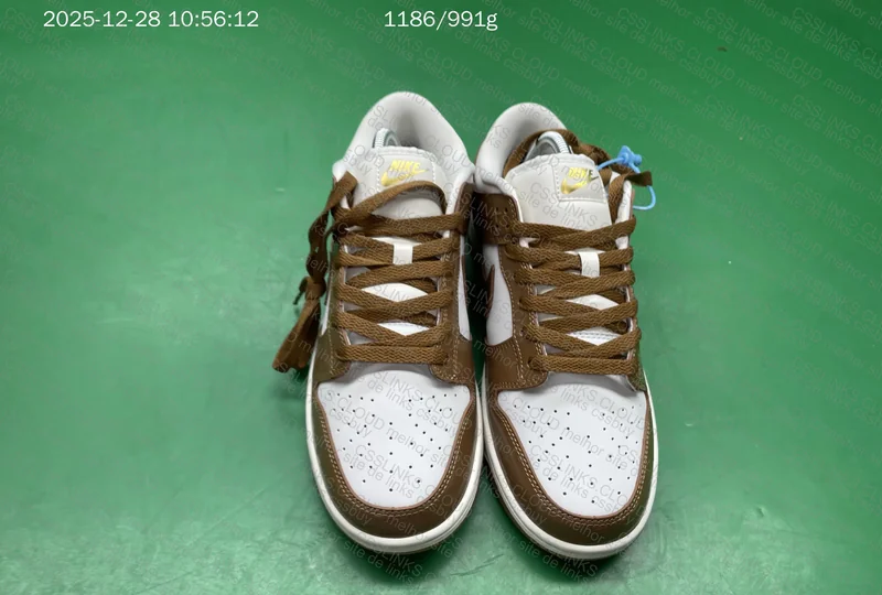Dunk Low Brown Ostrich 4
