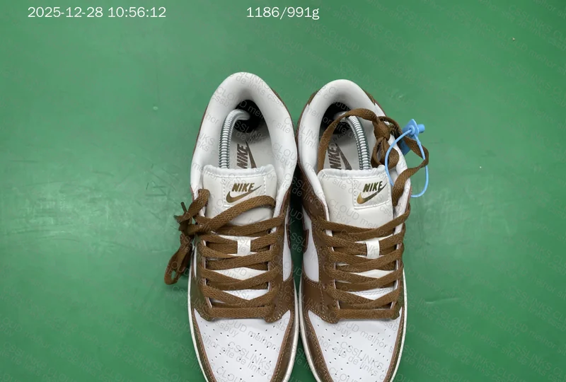 Dunk Low Brown Ostrich 5