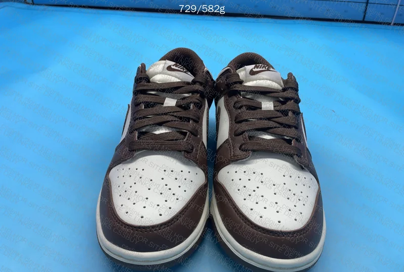 Dunk Low Cacao 4