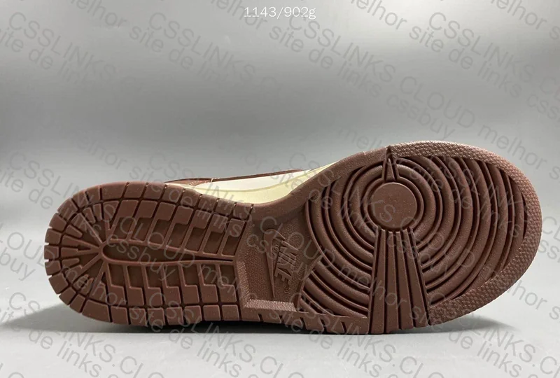 Dunk Low Cacao OVO 2