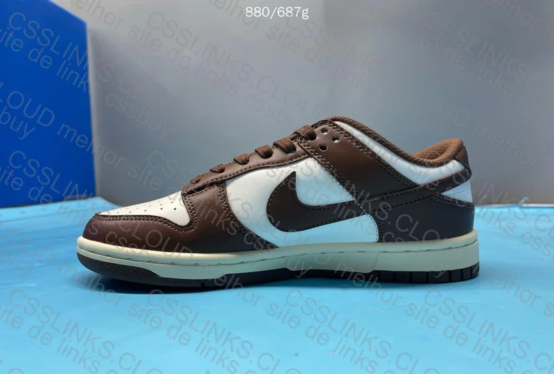 Dunk Low Cacao OVO Sneakers 2