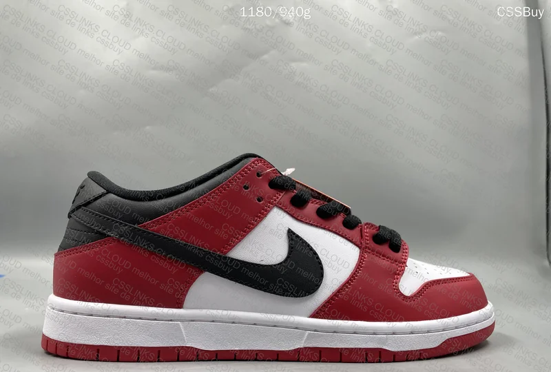 Dunk Low Chicago 4