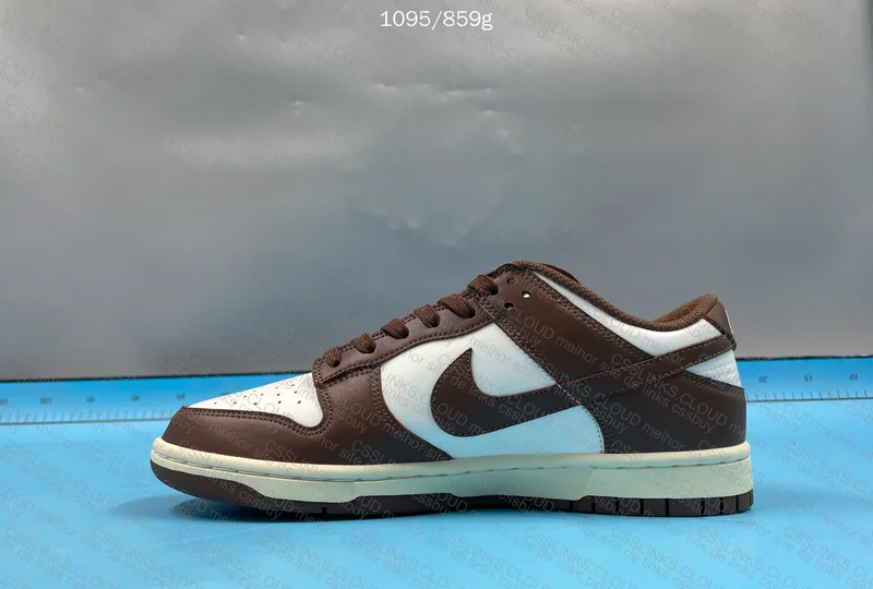 Dunk Low - Chocolate 2