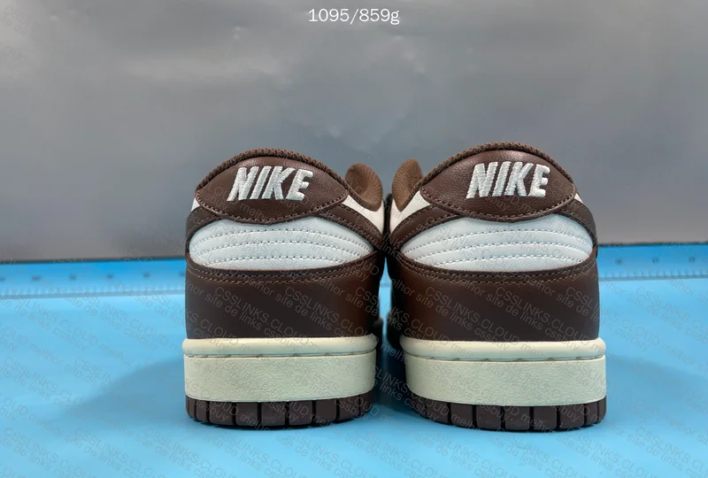 Dunk Low - Chocolate 3