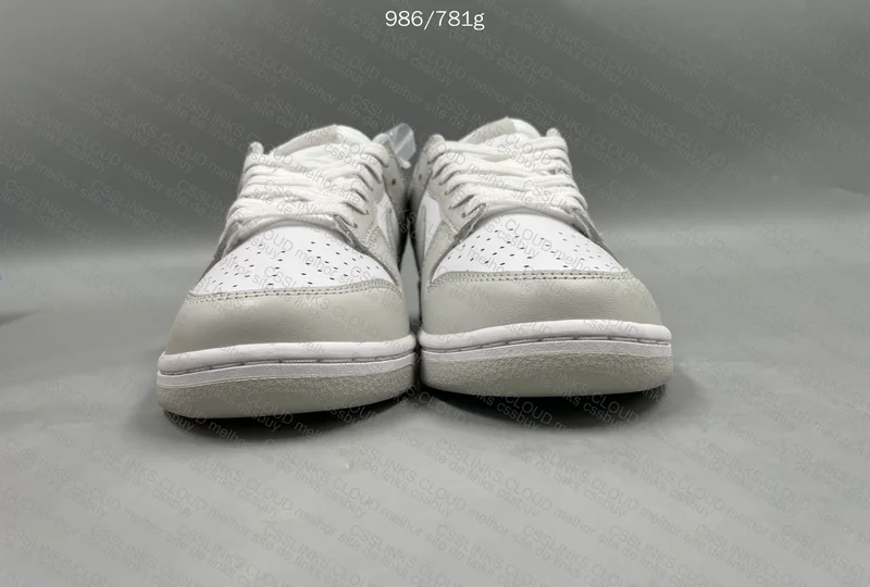 Dunk Low Gray C Batch