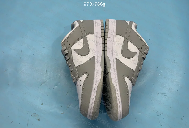 Dunk Low Gray - Yolo 6