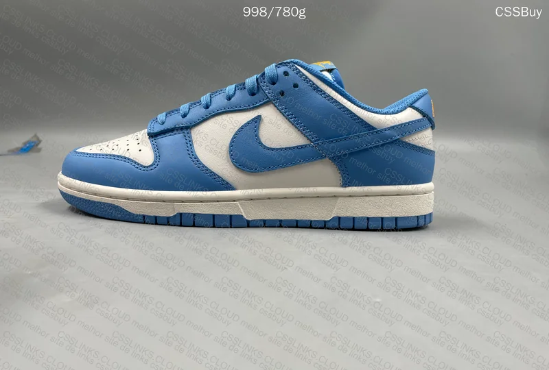 Dunk Low Coast 9