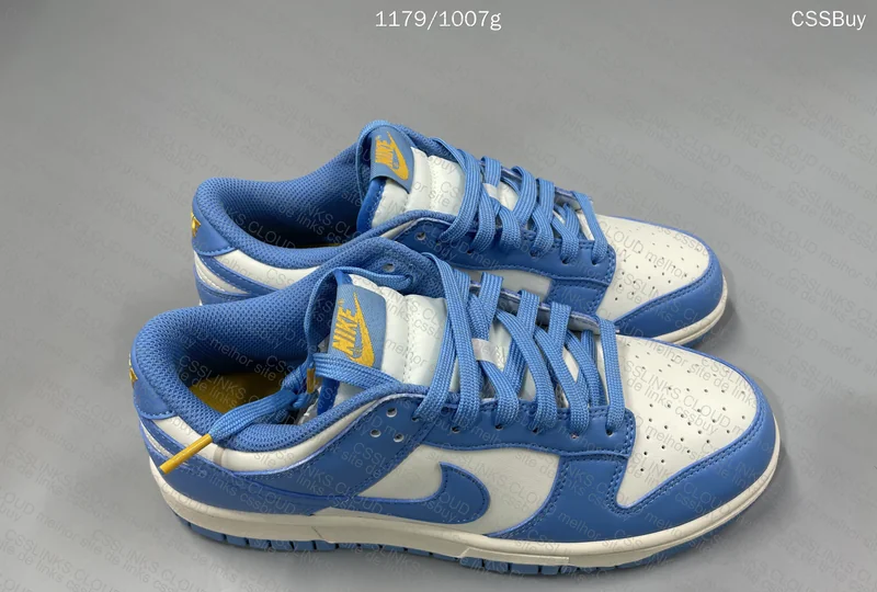 Dunk Low Coast
