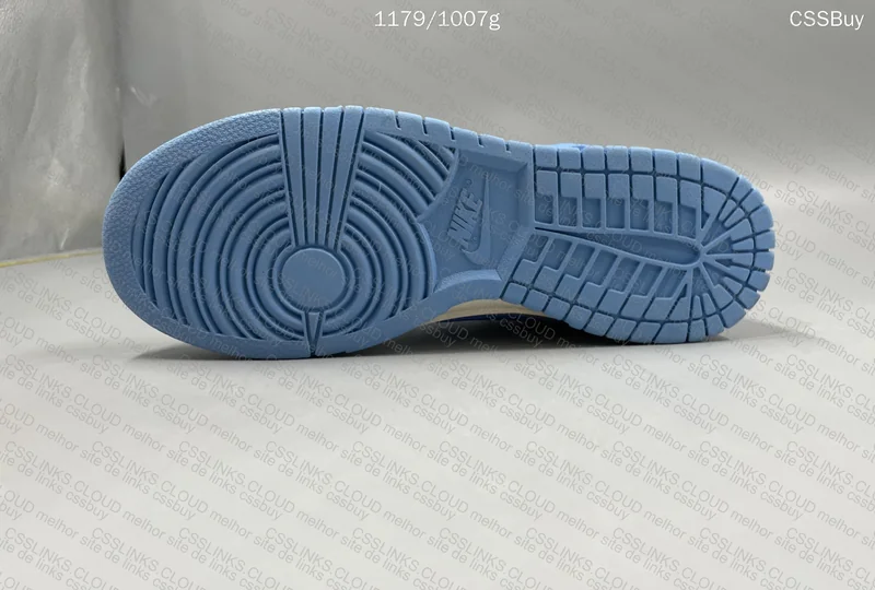 Dunk Low Coast 10
