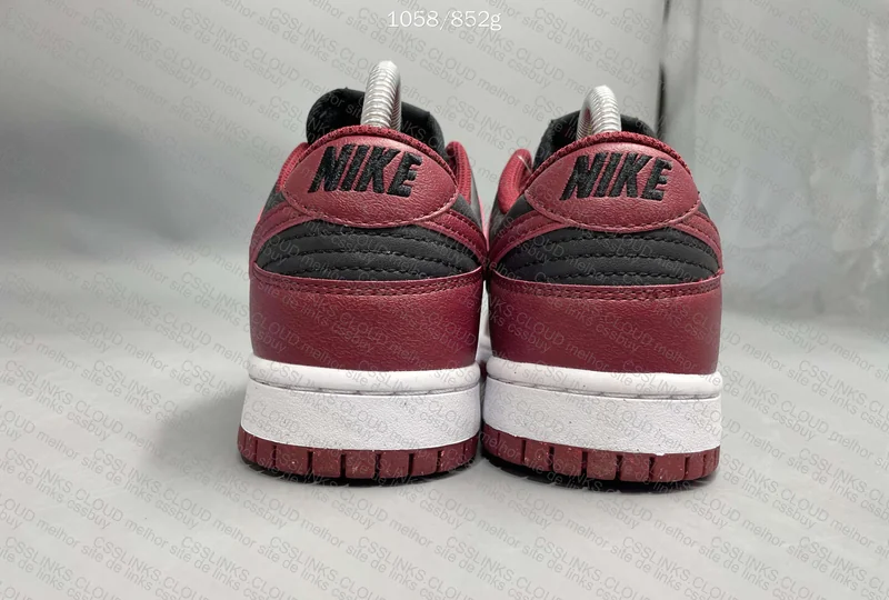 dunk low dark beetroot 3
