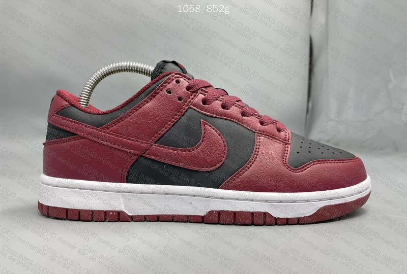 dunk low dark beetroot 5