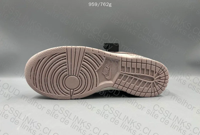 dunk low diffused Taupe 5