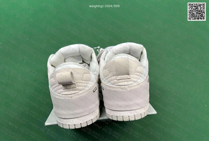 Dunk Low Disrupt 2 (GT) 3