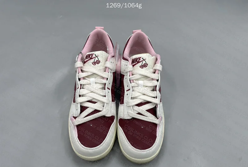 Dunk Low Disrupt 2 Valentine's Day