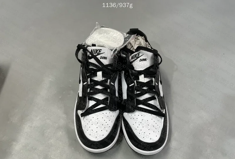 Dunk Low Disrupt Panda 6