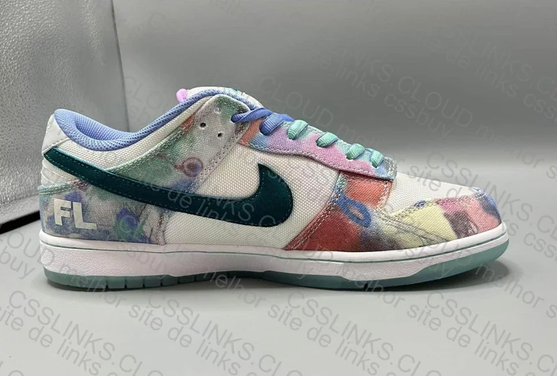 Dunk Low Futura OVO 2