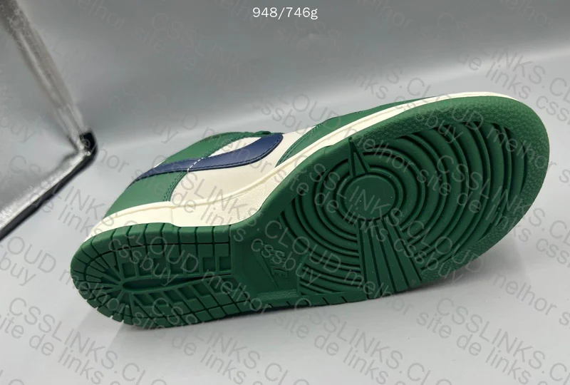 Dunk Low Gorge Green midnight navy 7