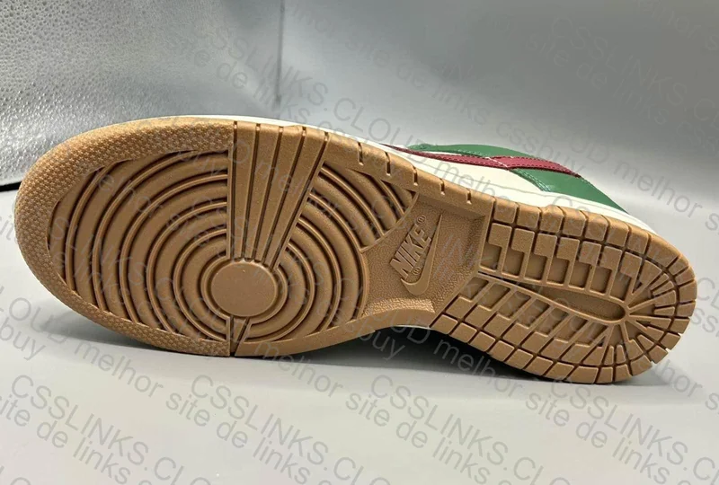dunk low gorge green new vt 7