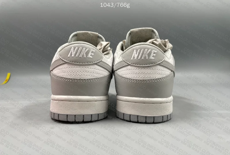 Dunk Low Gray and White 4