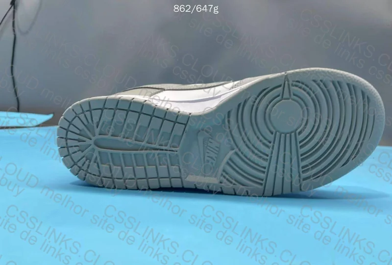 dunk Low grey 3