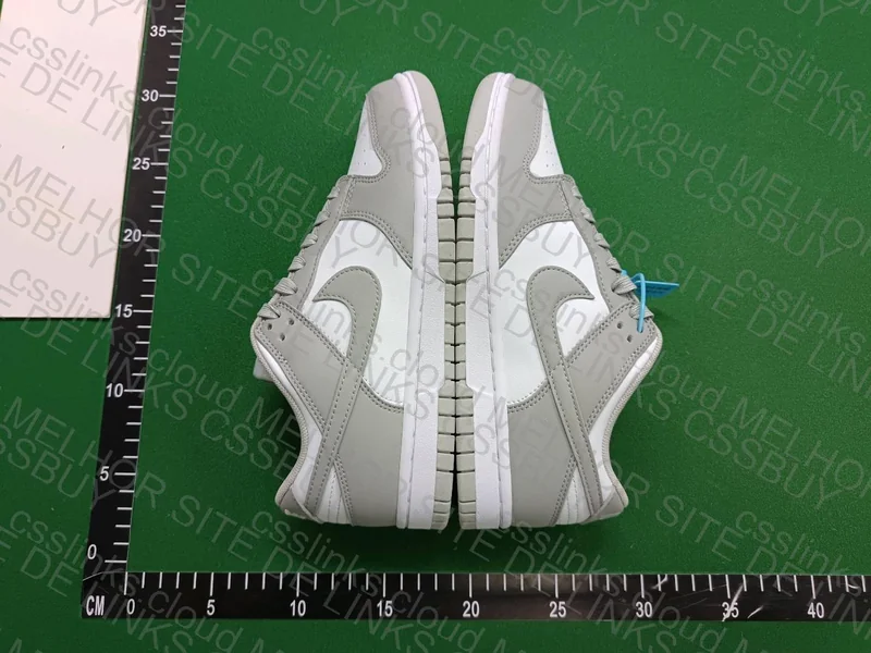 Dunk Low Grey Frog 4