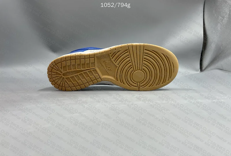 Dunk Low - Kansas City Royals 4