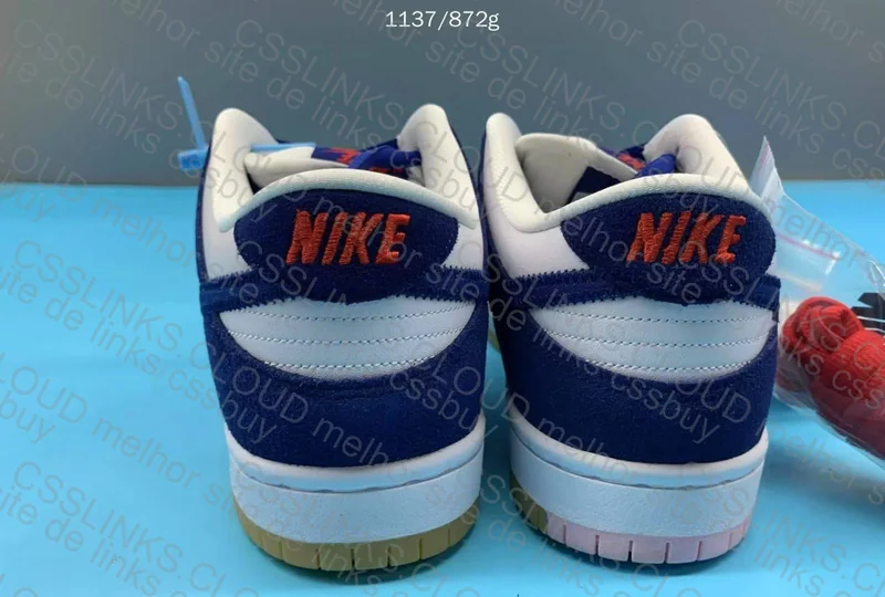 dunk Low la 4