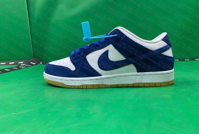 Dunk Low LA Dodgers 8
