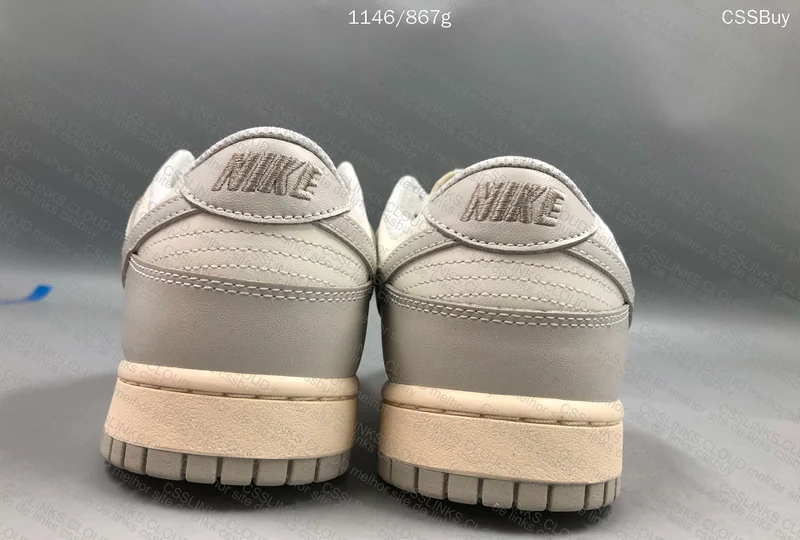 Dunk Low Light Bone 2