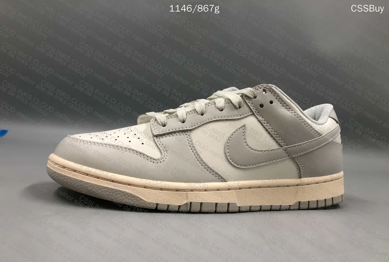 Dunk Low Light Bone 8