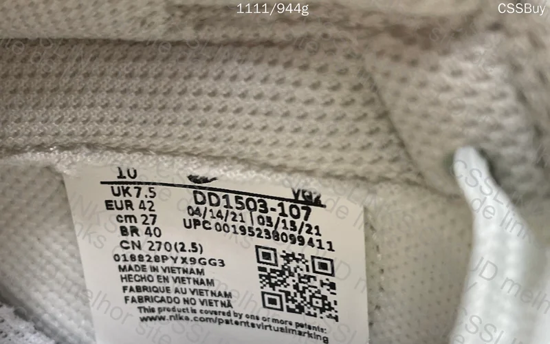Nike Dunk Low Light Bone 4