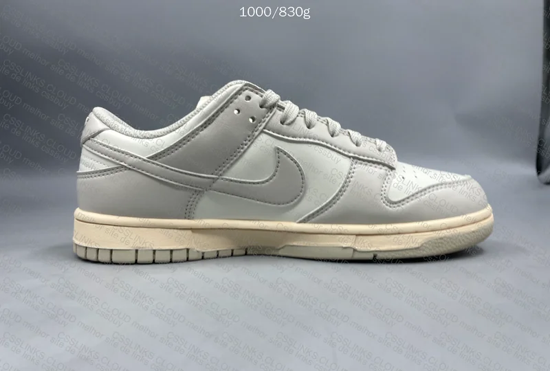 Dunk Low Light Bone 2